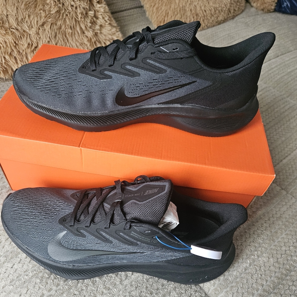 NIKE | Brand New - Men's Nike Zoom Winflo 7 - SZ 12.5